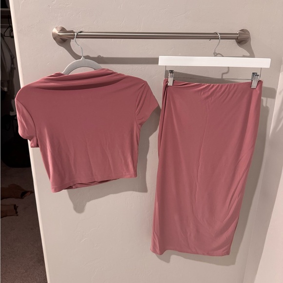 Bodycon Set - Picture 2 of 2